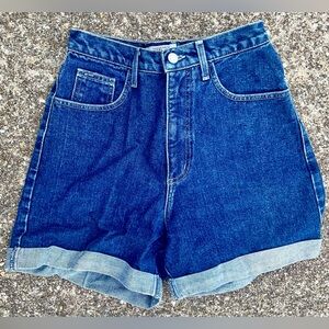 Vintage Guess Women's Blue Jean Shorts